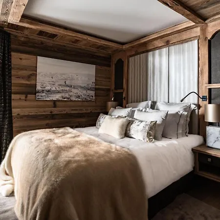 Luxury At Chalet Jacuzzi And Sauna